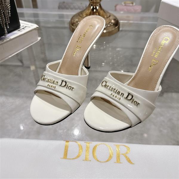 2025112818432181 250